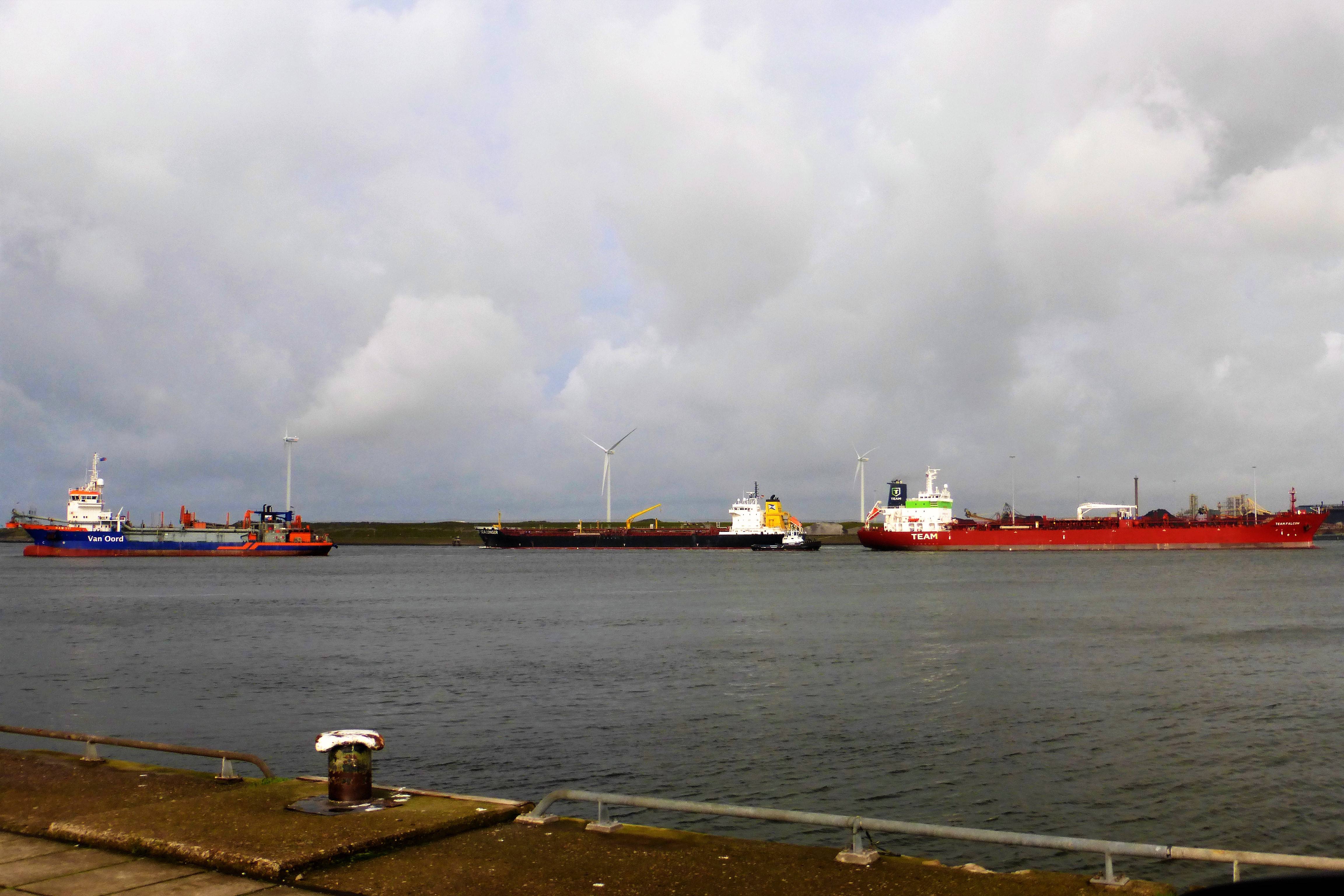 Haven IJmuiden   25-10-19 